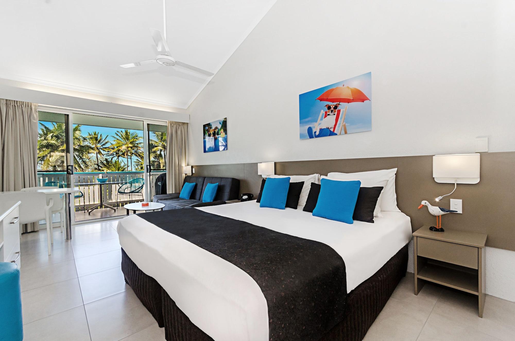 By The Sea Port Douglas Luaran gambar