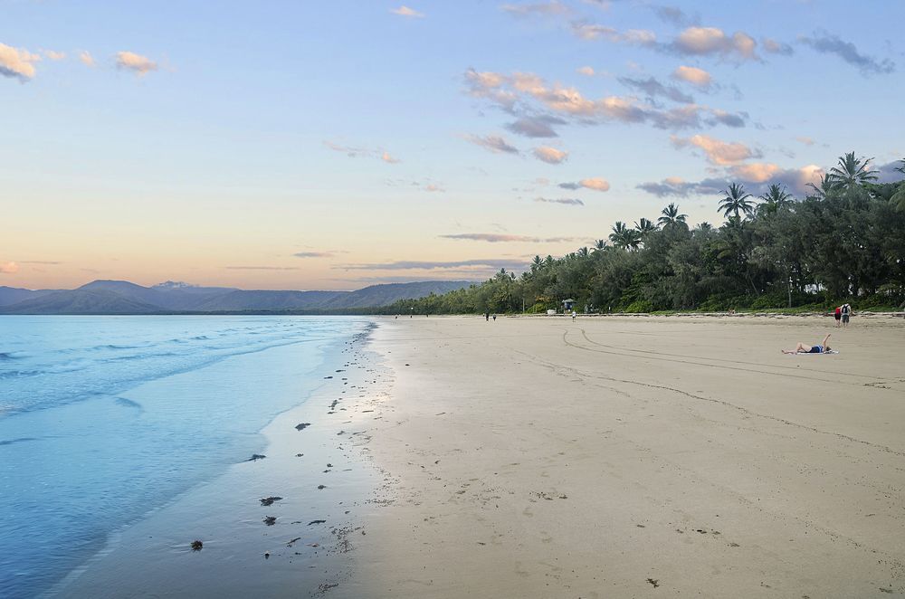 By The Sea Port Douglas Luaran gambar